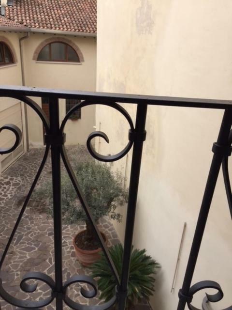 Apartamento Palazzo Guerrieri Da Fermo Mantua Exterior foto